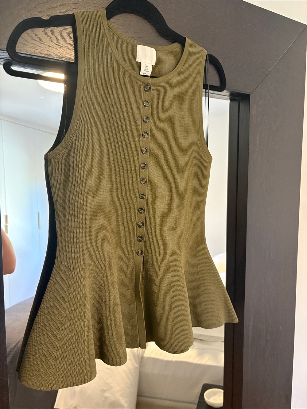 H&M Olive Green Ribbed Button-Front Peplum Tank